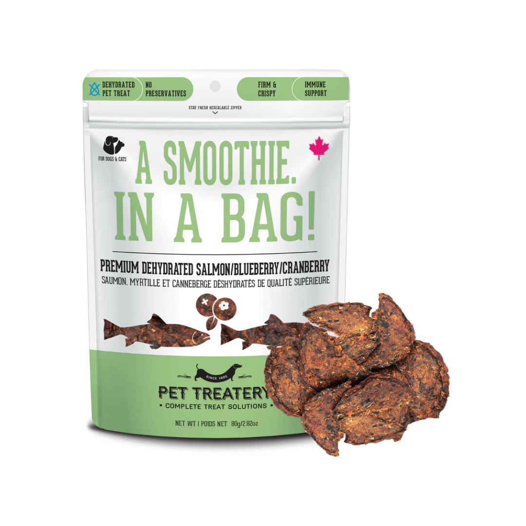Premium Dehydrated Salmon, Cranberry & Blueberry Treat